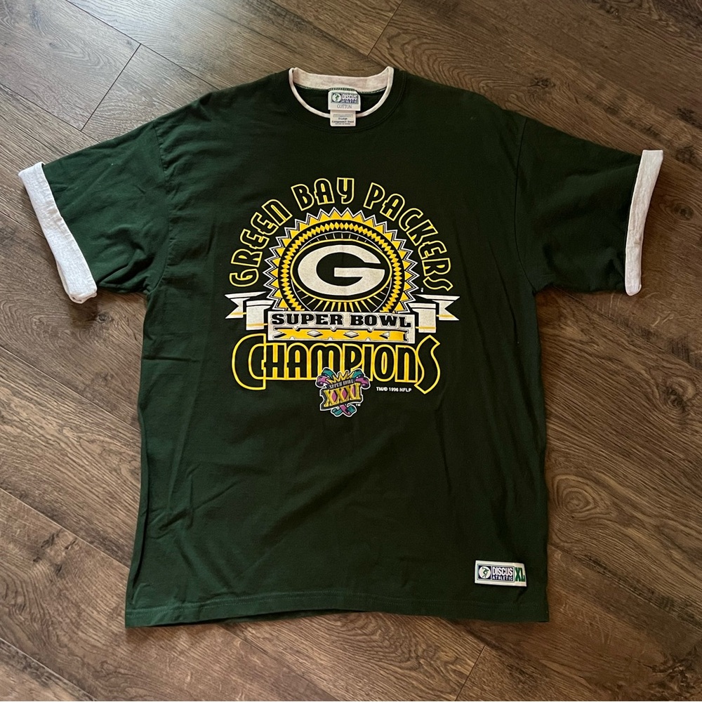 Green Bay Packers Super Bowl Champions T-Shirt